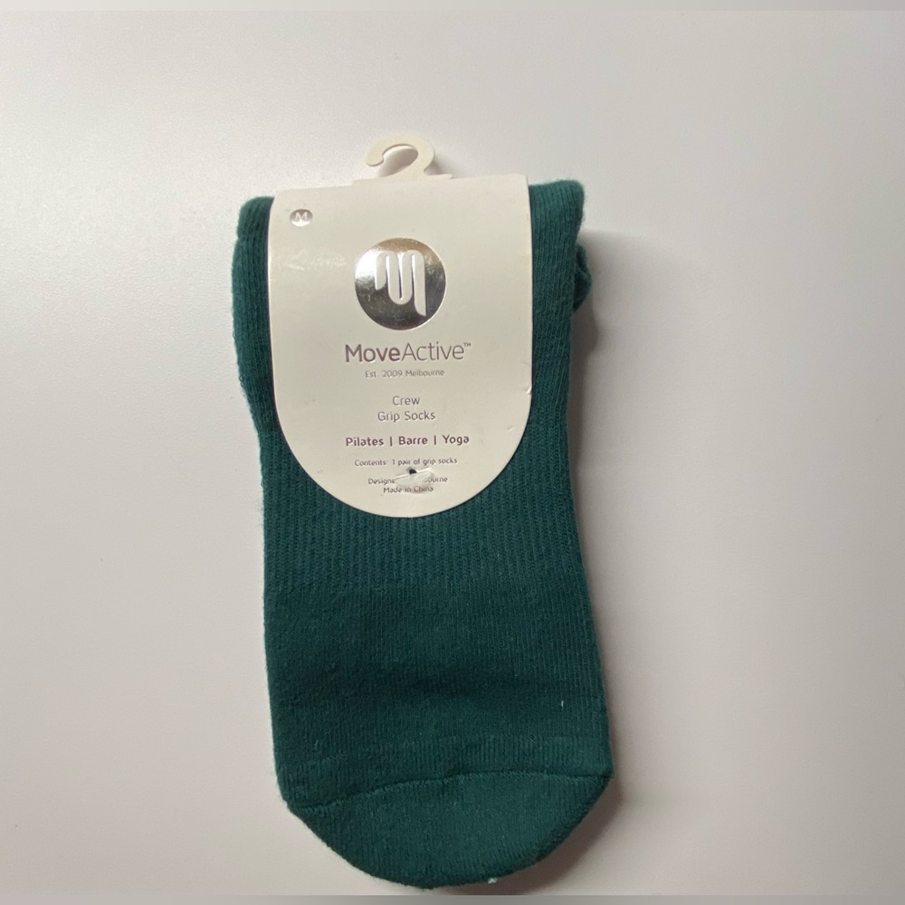 MoveActive Grip Crew Socks, Pilates Barre Yoga Non-Slip Grip Socks, M 8-10 - Picture 9 of 9